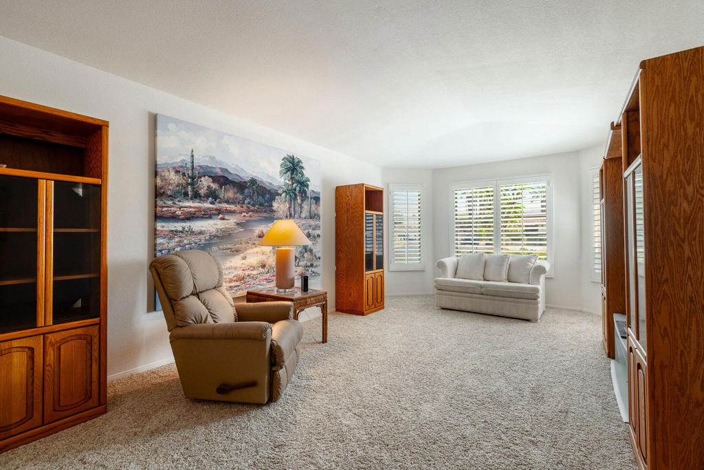 MLS #219134304DA image #3