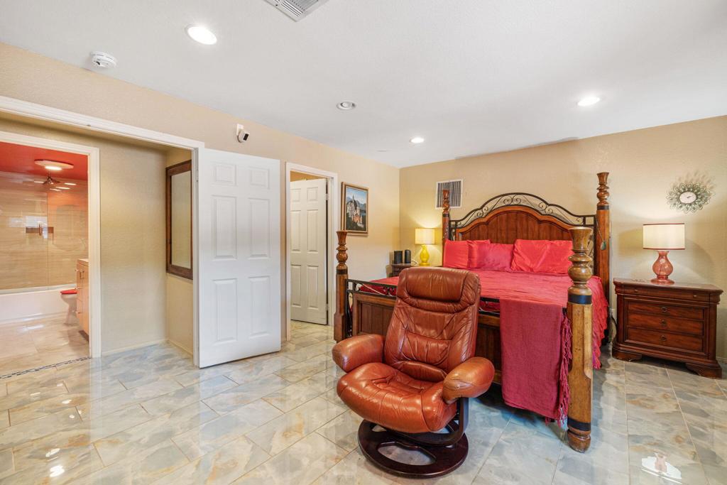 MLS #219134318DA image #31