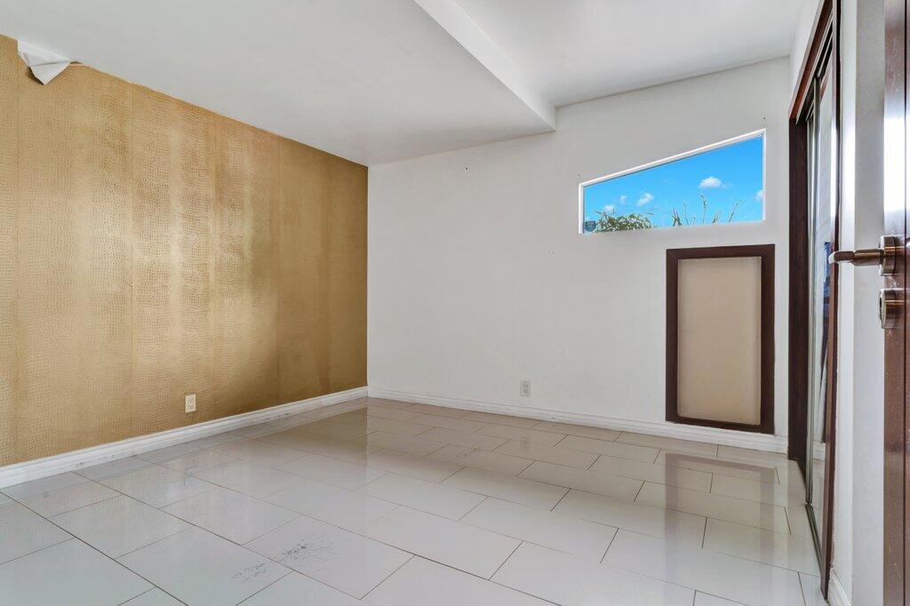 MLS #219134332DA image #10