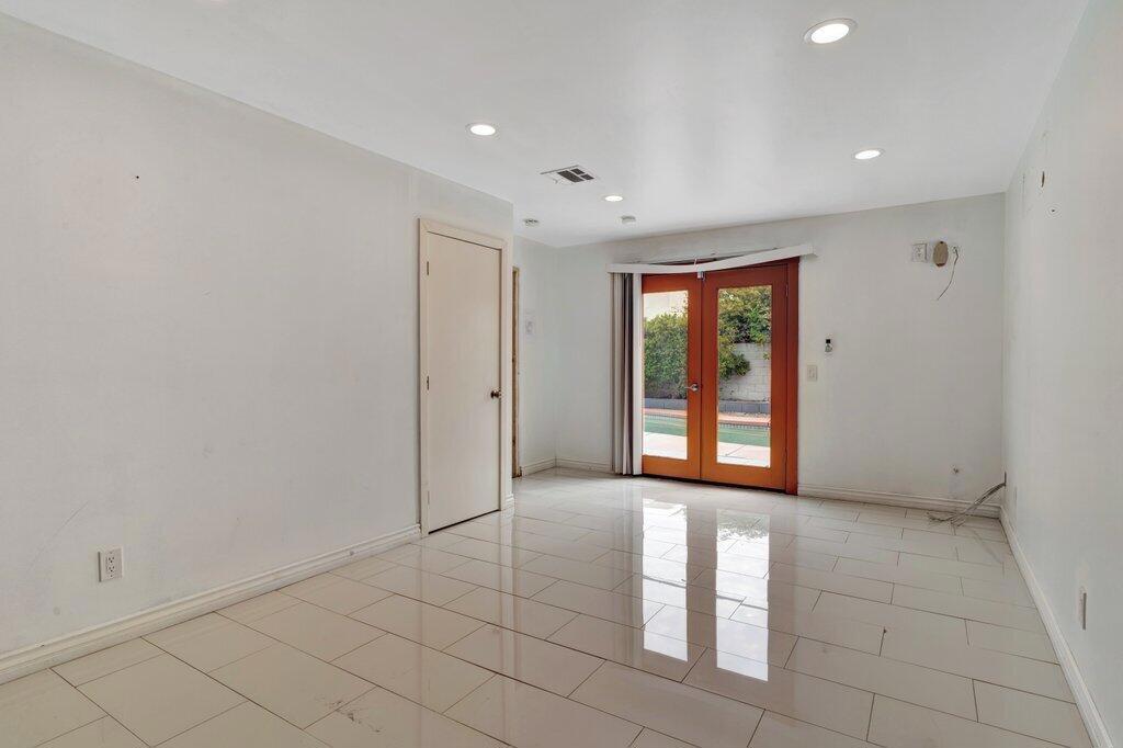 MLS #219134332DA image #16