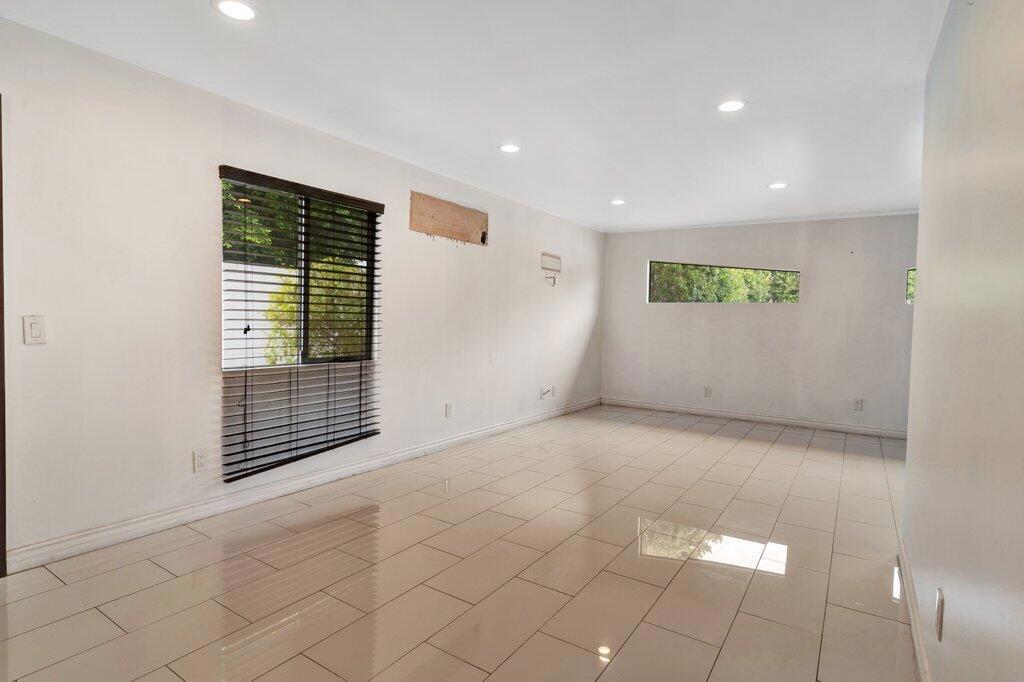 MLS #219134332DA image #19