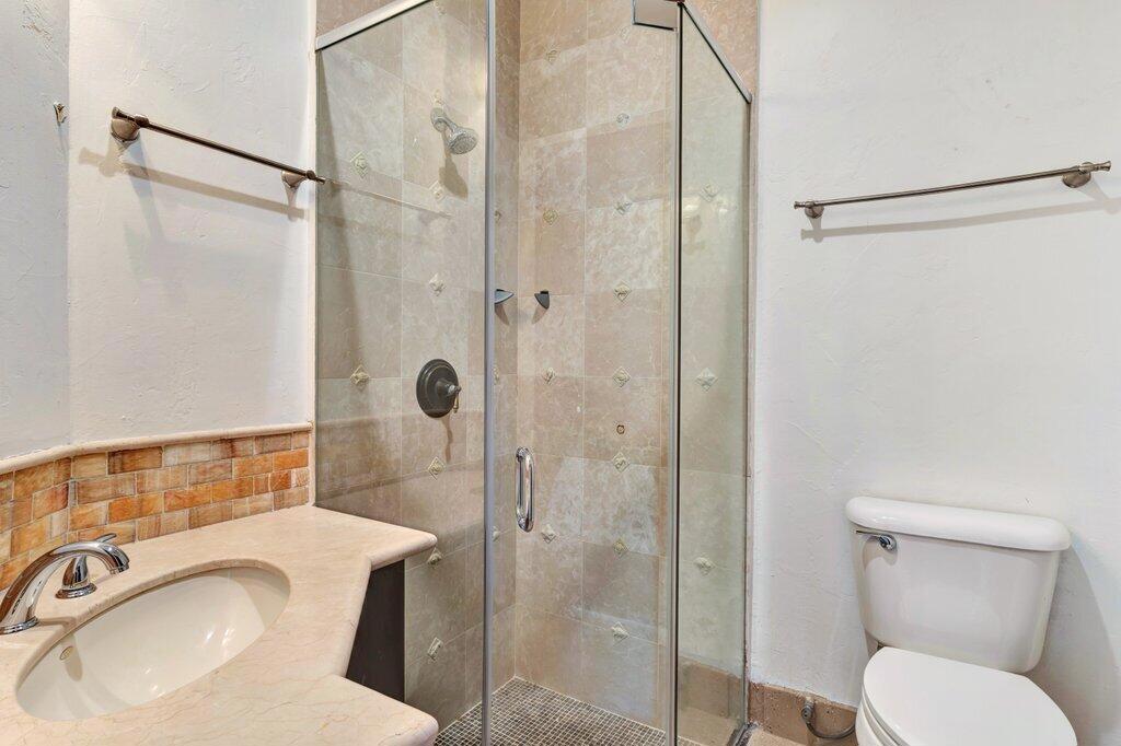 MLS #219134332DA image #9