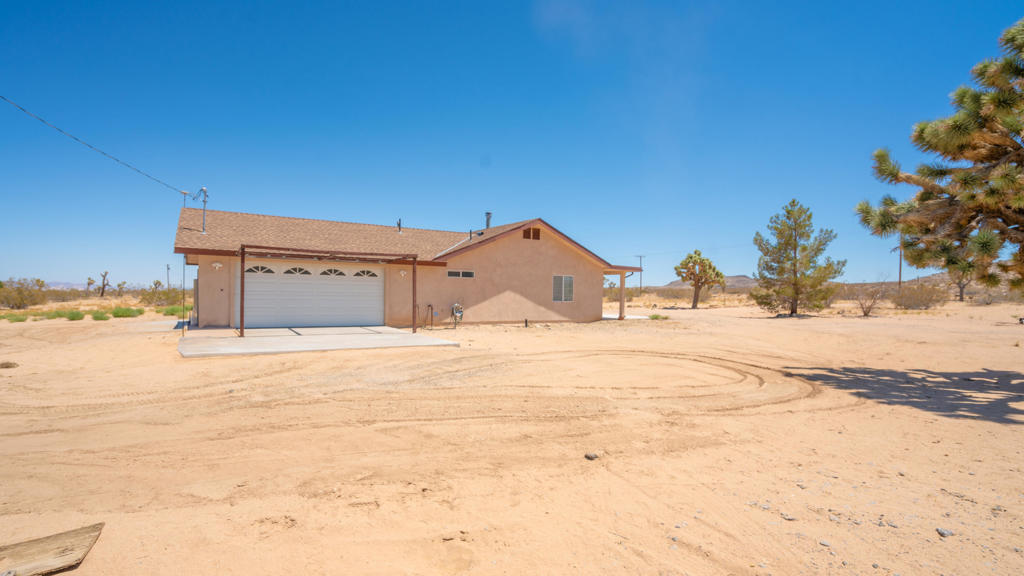 MLS #219134333PS image #2