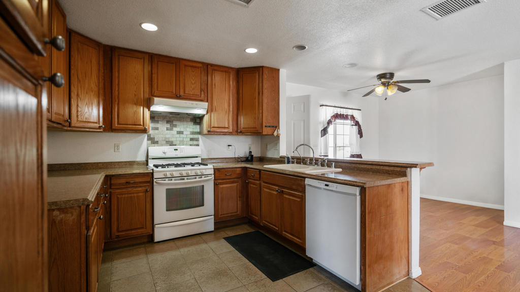 MLS #219134333PS image #36