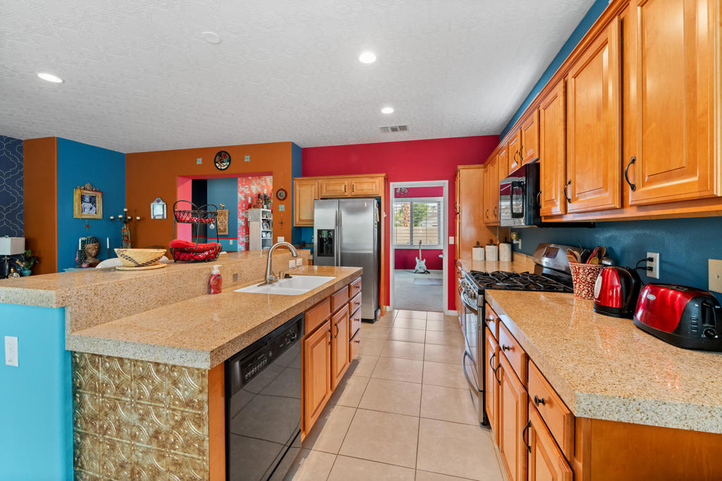 MLS #219134355DA image #18