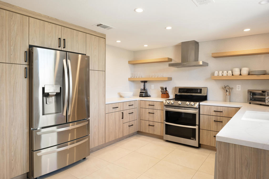 MLS #219134410PS image #2