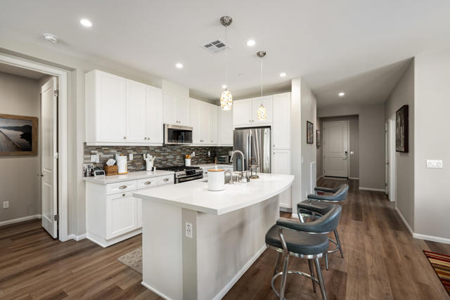 MLS #219134450DA image #2