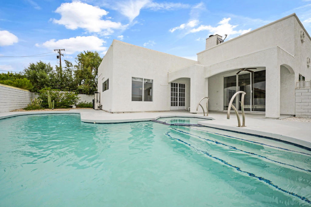 MLS #219134511DA image #1