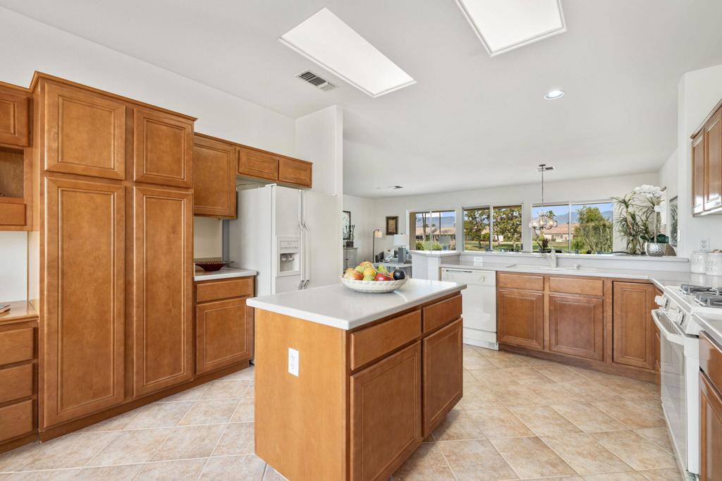 MLS #219134527DA image #19