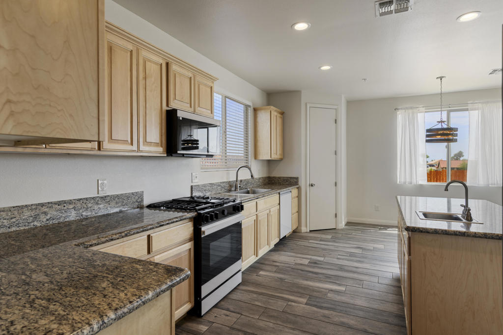 MLS #219134533DA image #6