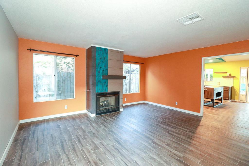 MLS #219134567DA image #2