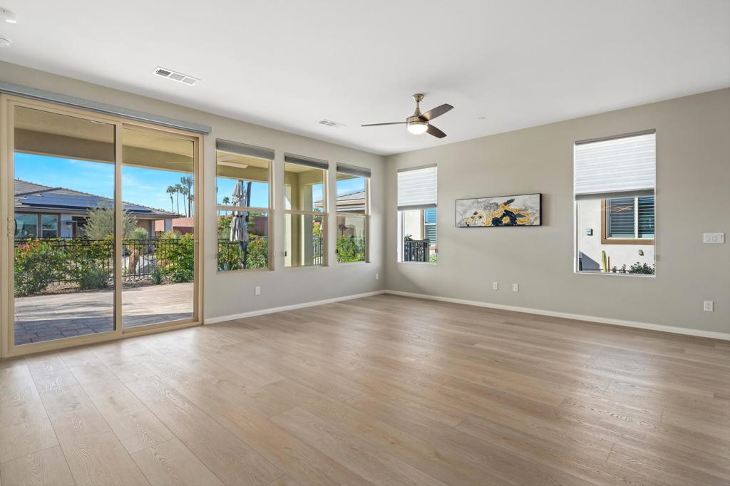 MLS #219134583DA image #16