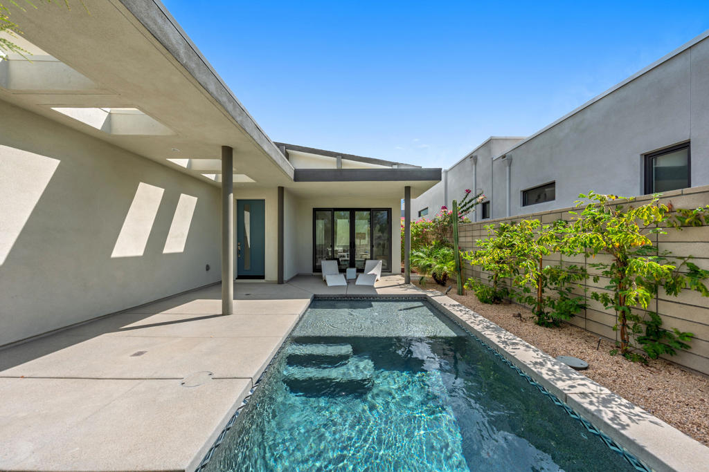 MLS #219134585PS image #1