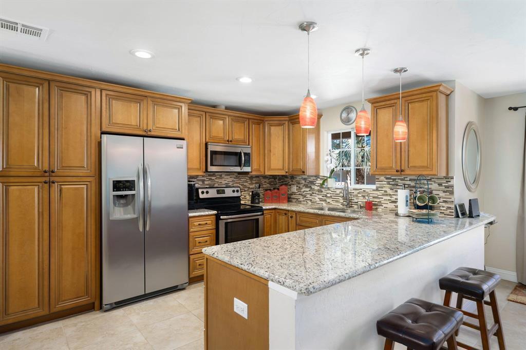 MLS #219134592DA image #4