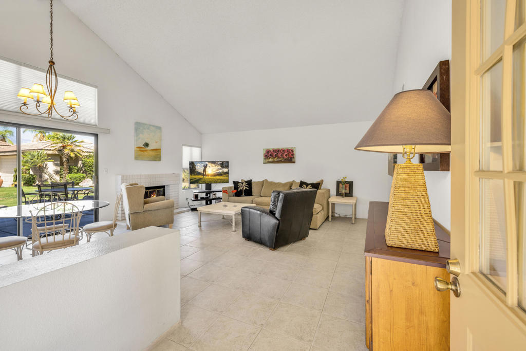 MLS #219134601DA image #8