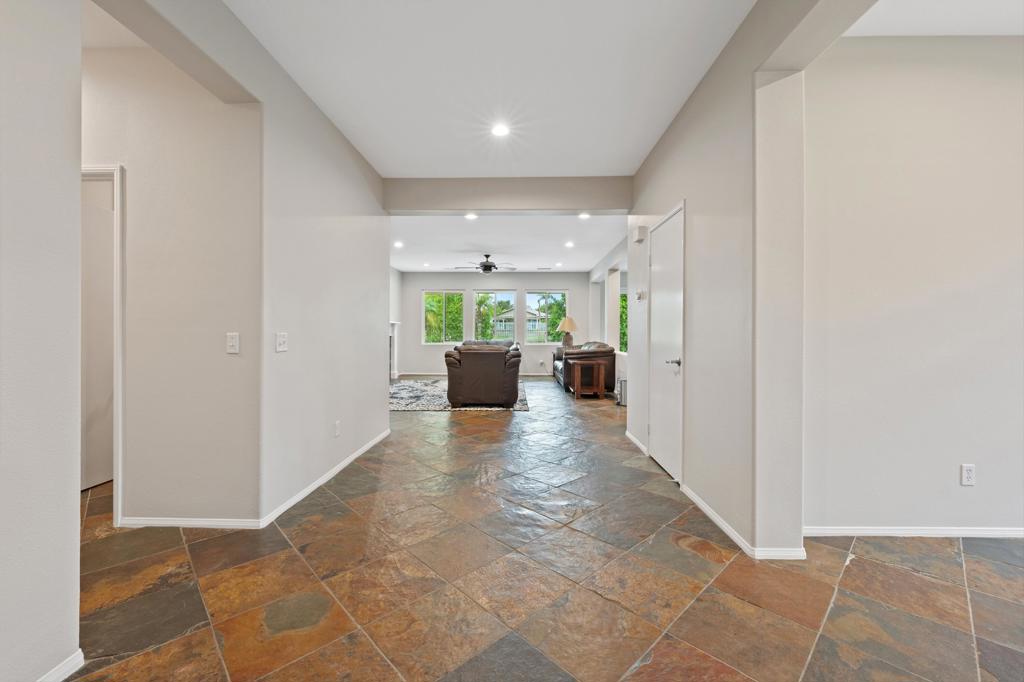 MLS #219134607DA image #10