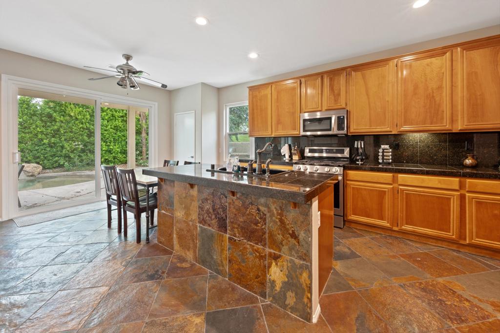 MLS #219134607DA image #16