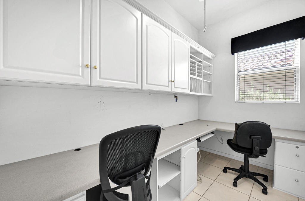 MLS #219134611DA image #33