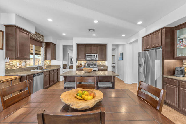 MLS #219134636DA image #14