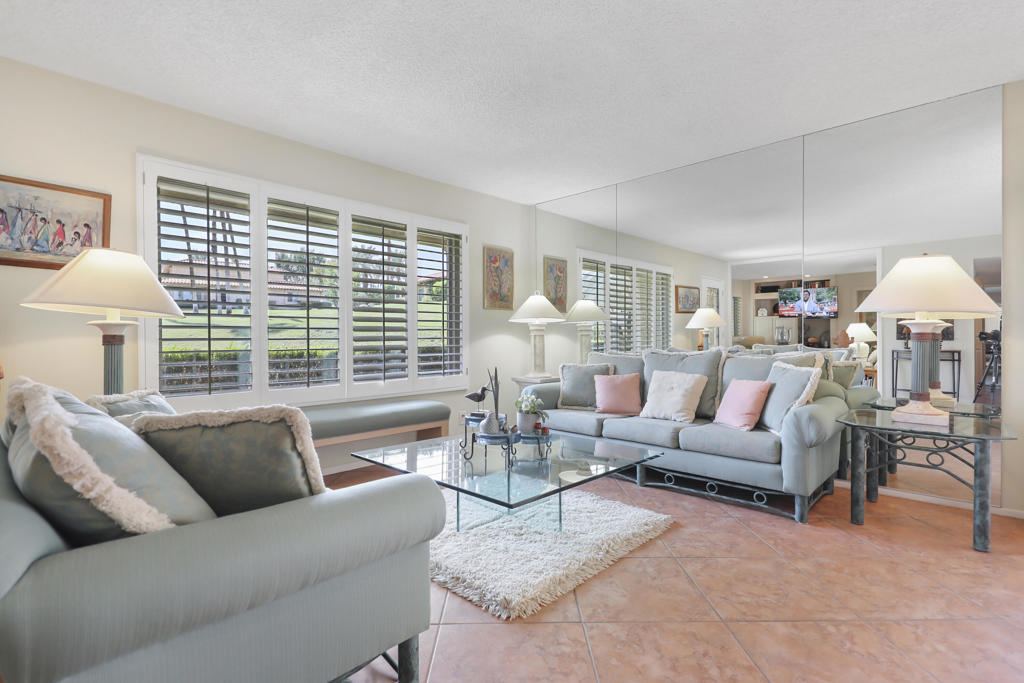 MLS #219134672DA image #2