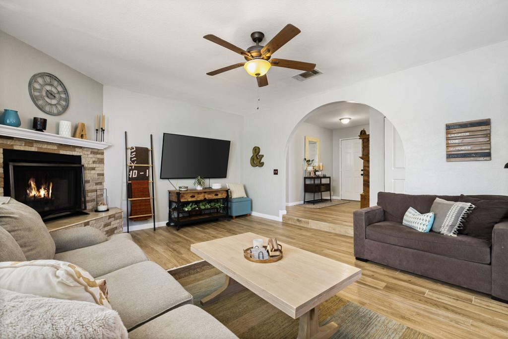 MLS #219134698DA image #3