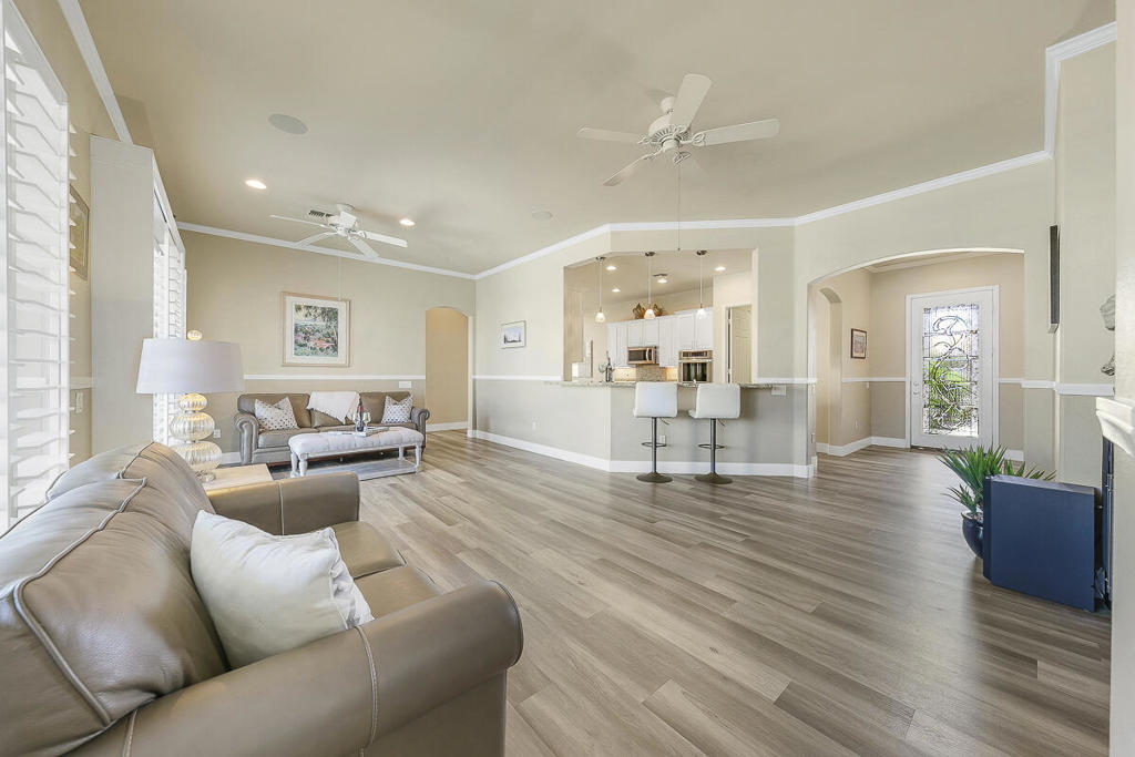 MLS #219134699DA image #2