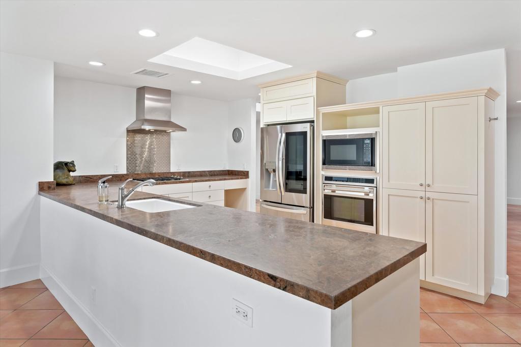 MLS #219134710PS image #13