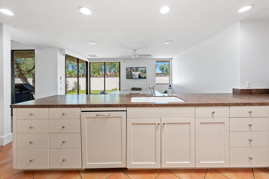 MLS #219134710PS image #16