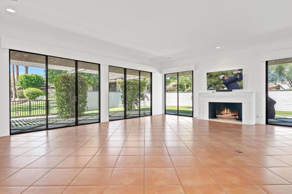 MLS #219134710PS image #9