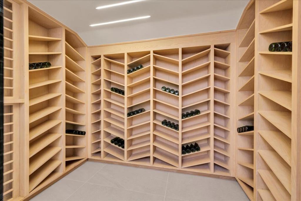 MLS #219134721DA image #15