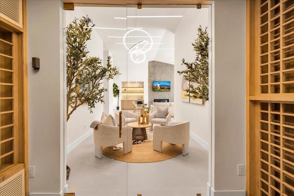 MLS #219134721DA image #16