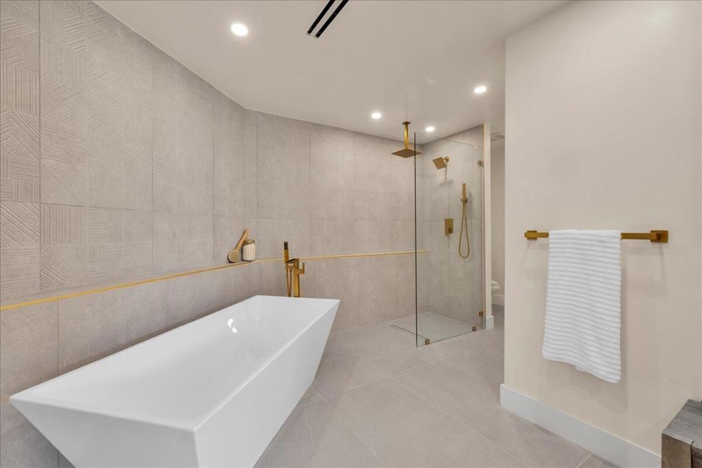 MLS #219134721DA image #22