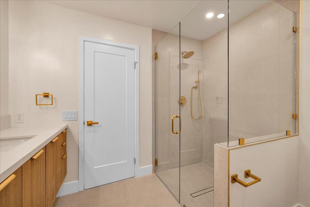 MLS #219134721DA image #26