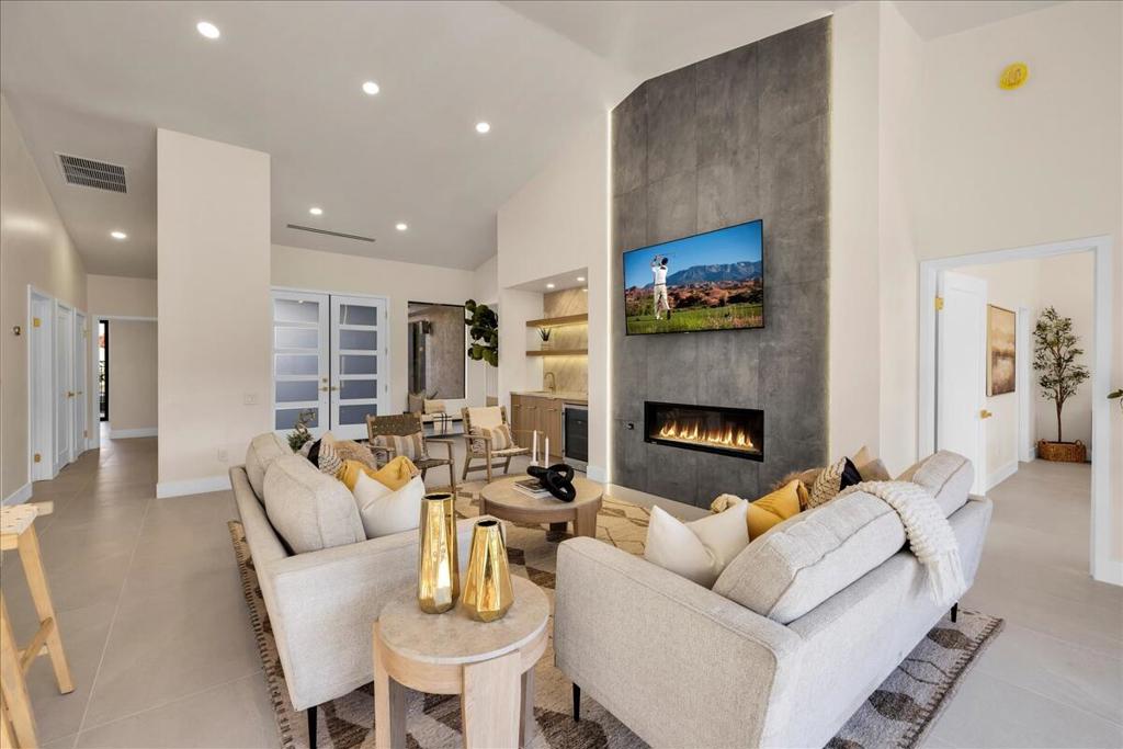 MLS #219134721DA image #3