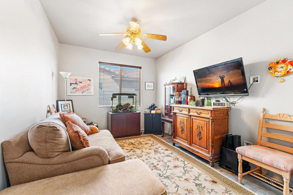 MLS #219134802DA image #4