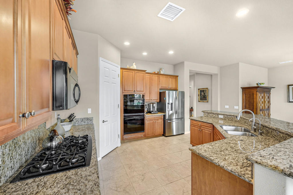 MLS #219134811DA image #4