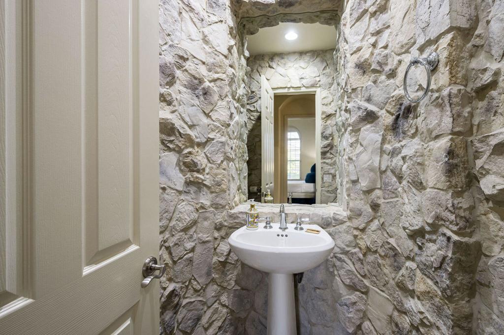 MLS #219134825DA image #18