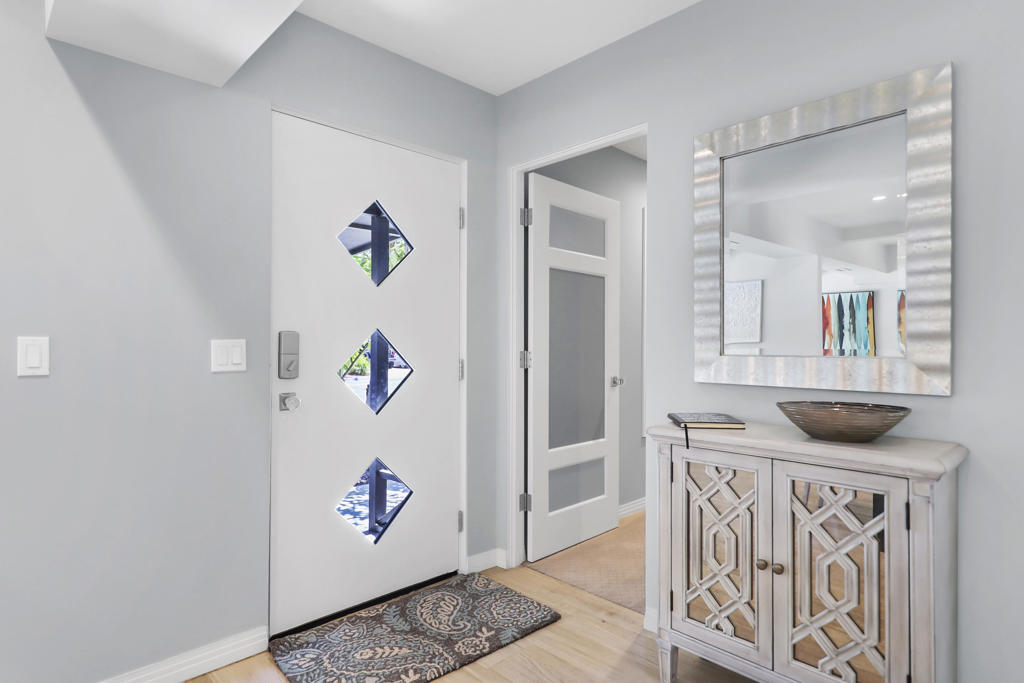 MLS #219134833DA image #5