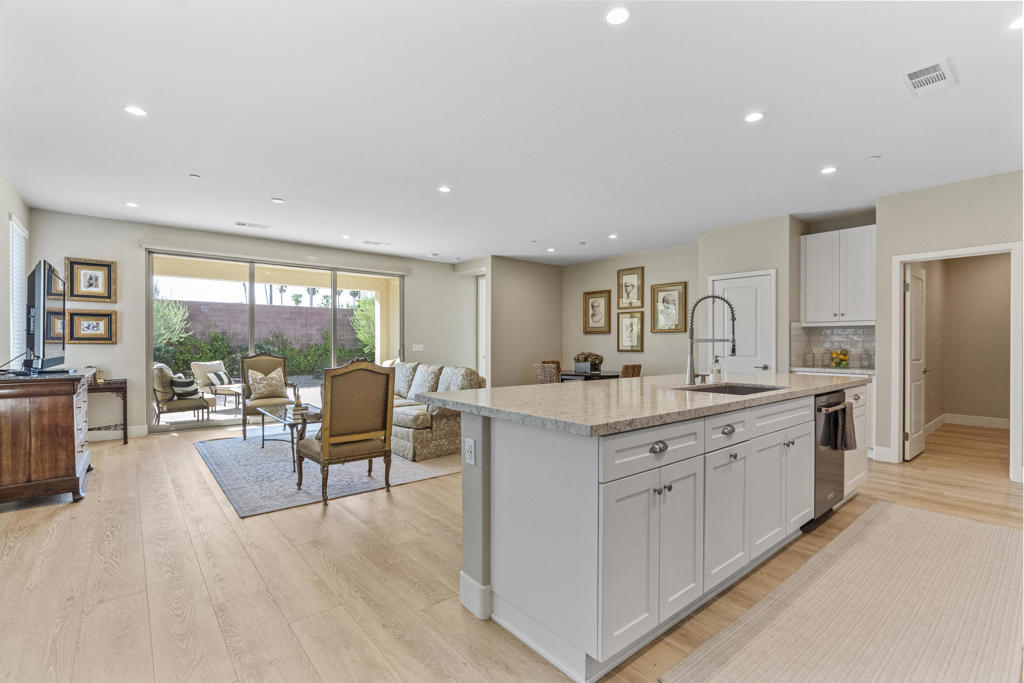 MLS #219134844DA image #4