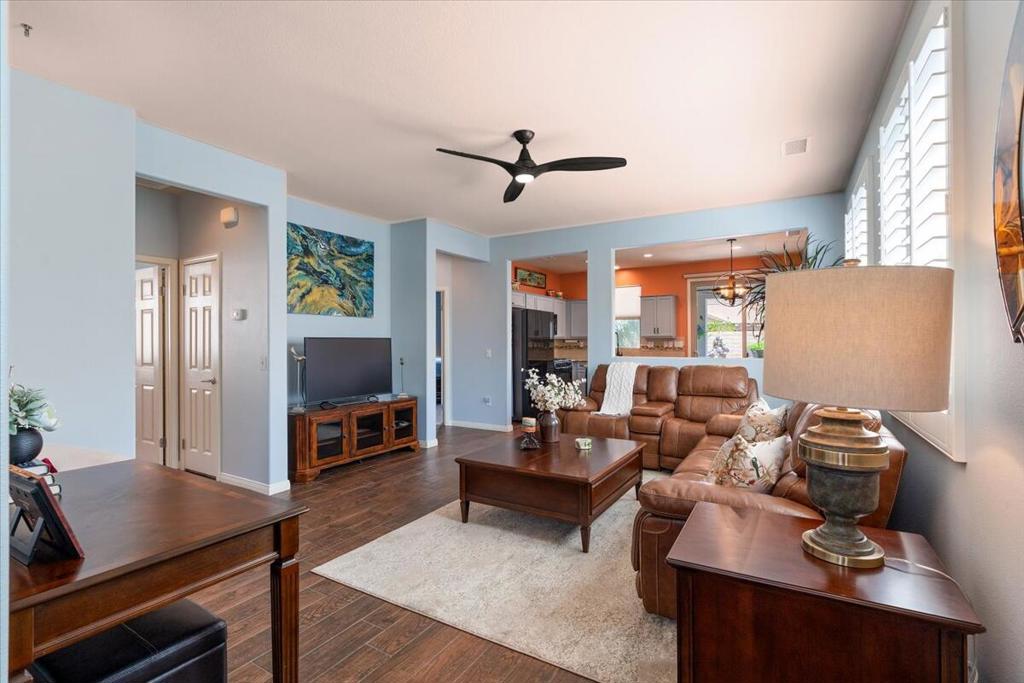 MLS #219134880DA image #3