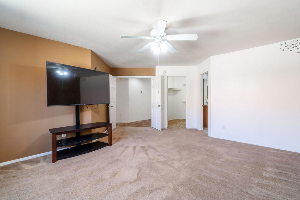 MLS #219134900DA image #18