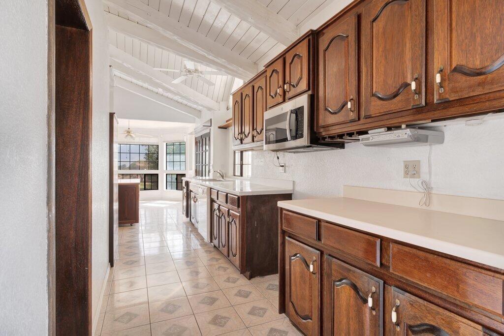 MLS #219134906DA image #5