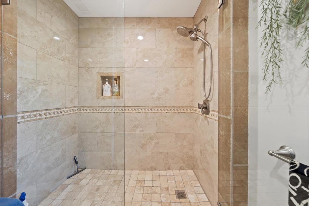 MLS #219134933DA image #23