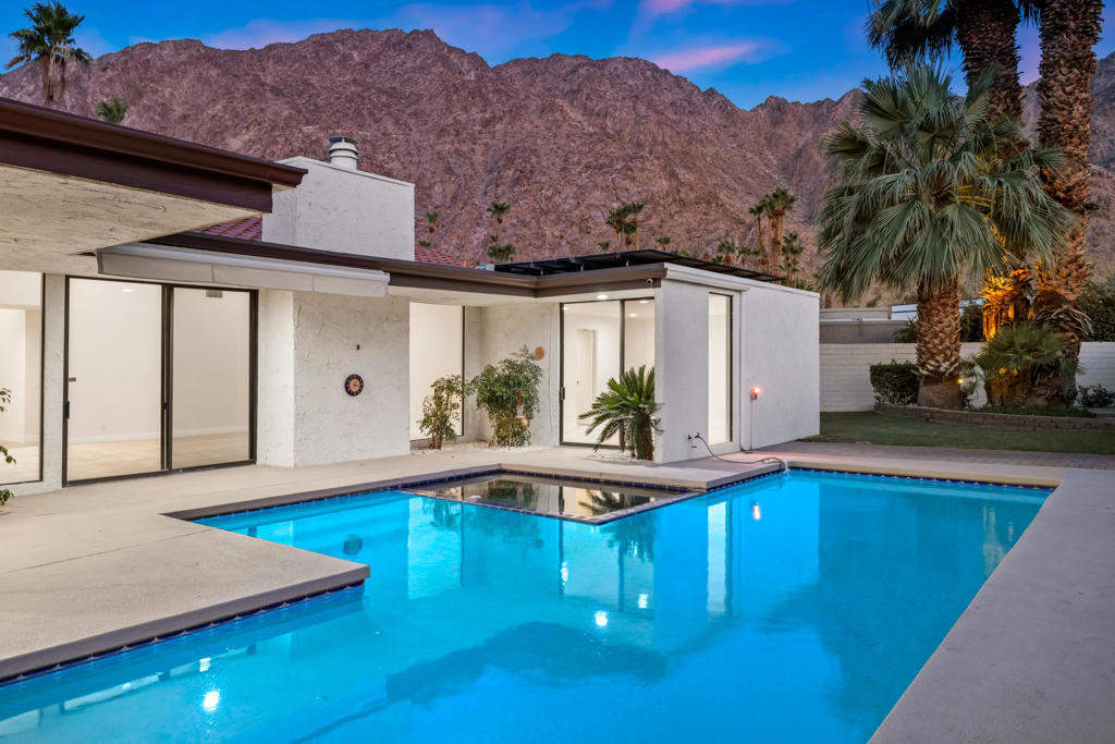 MLS #219135024DA image #2