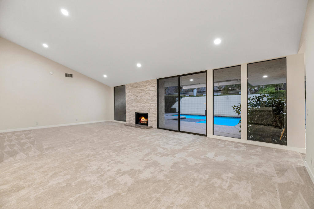 MLS #219135024DA image #31