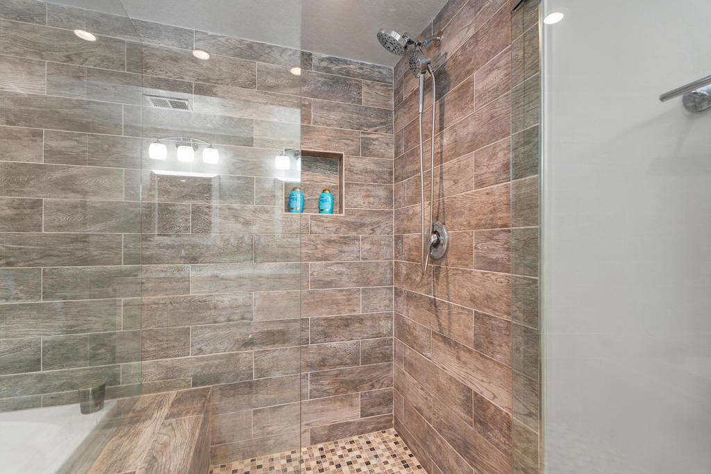 MLS #219135033DA image #14