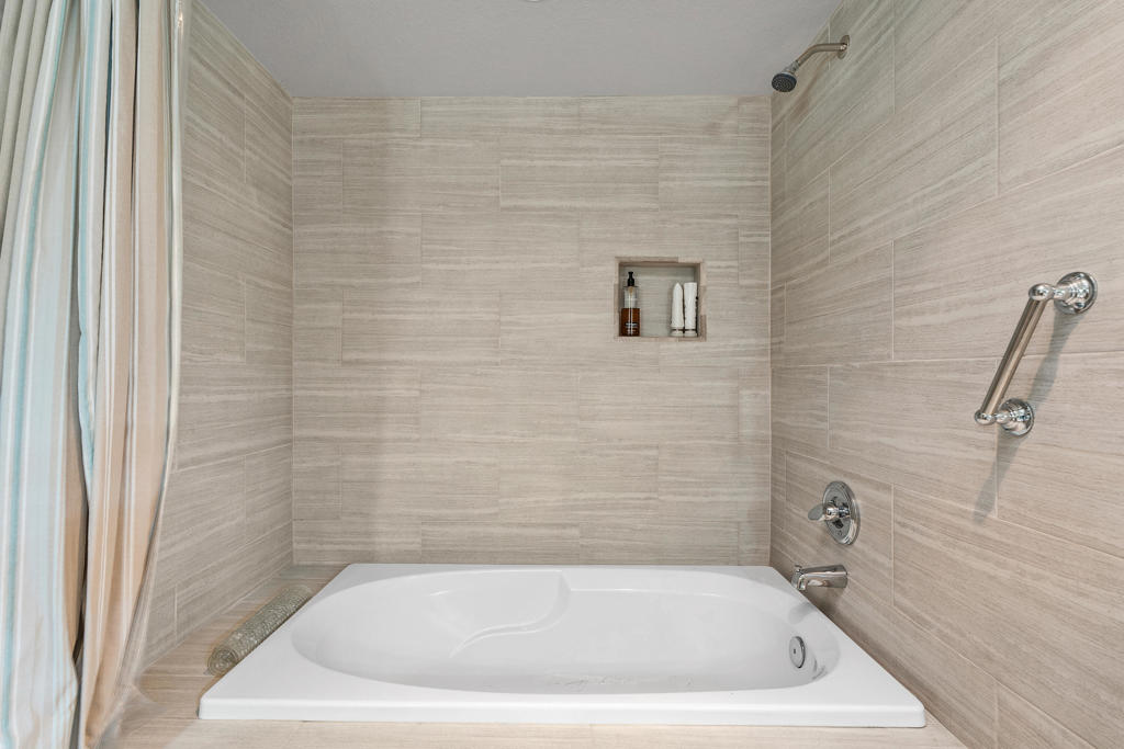 MLS #219135033DA image #18