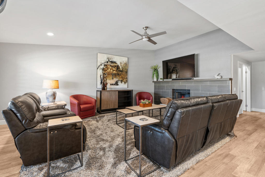 MLS #219135033DA image #4