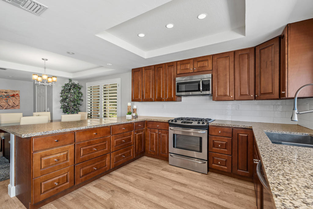 MLS #219135033DA image #9