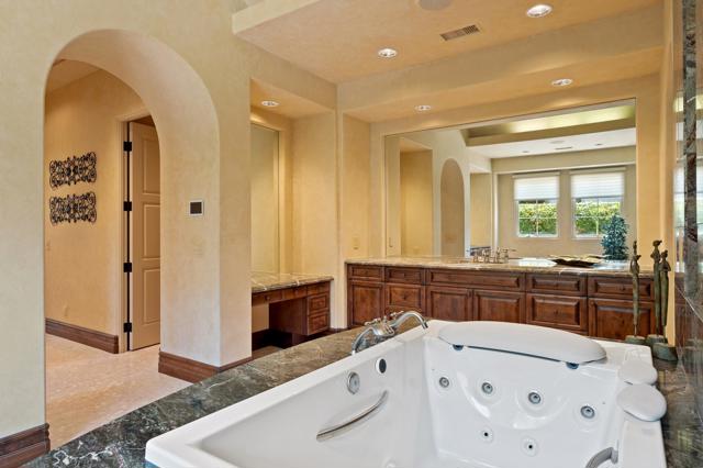 MLS #219135035DA image #29